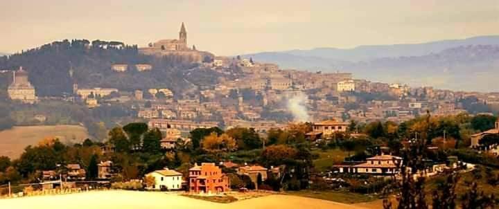 Castello Nuovo Di Fiore - Appartamento 1 Buitenkant foto